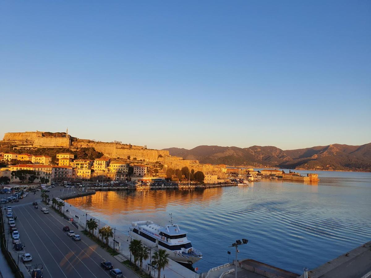 Loft Vista Mare Elba Apartment Portoferraio Ngoại thất bức ảnh